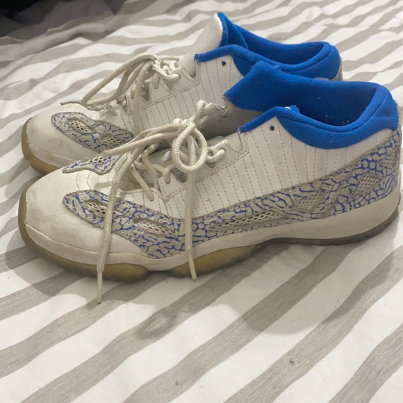 Retro 11 Jordan’s - Picture 2 of 3